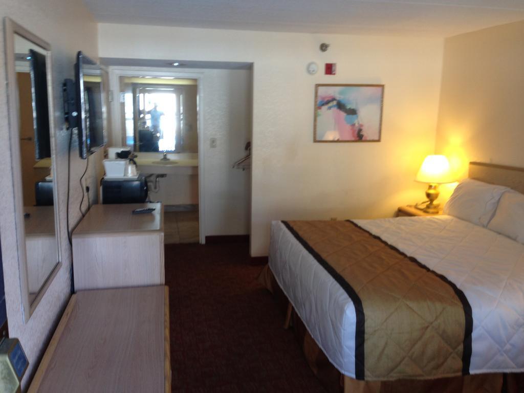 Sky Suites Pulau Tybee Luaran gambar
