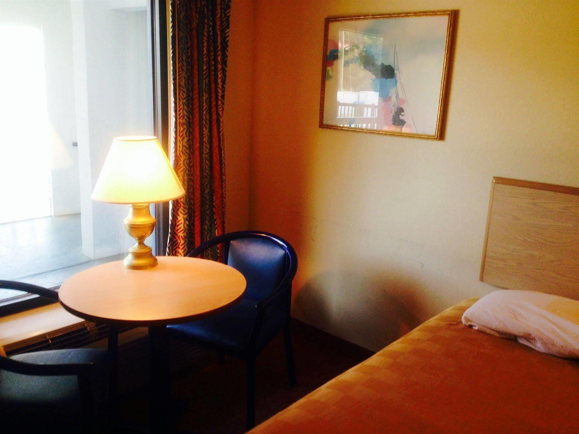 Sky Suites Pulau Tybee Luaran gambar
