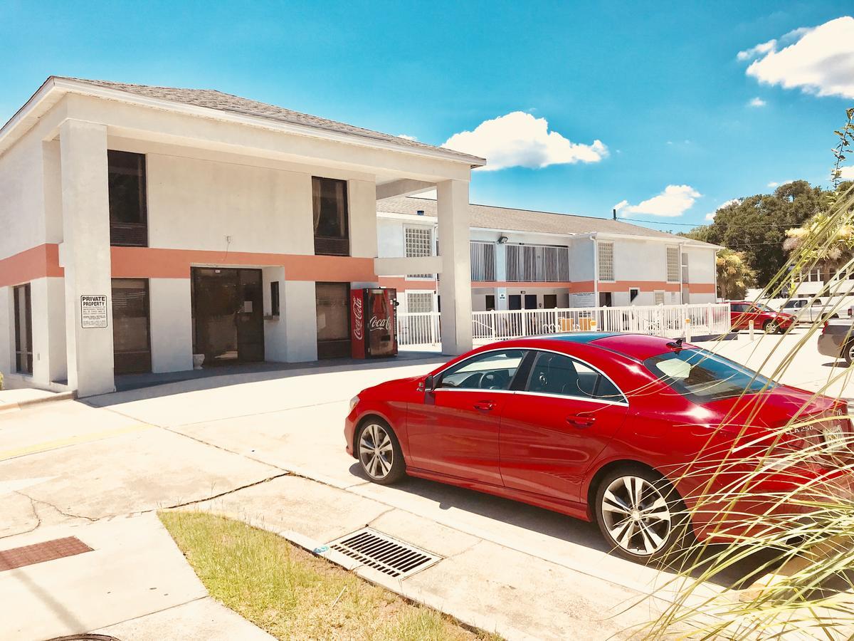 Sky Suites Pulau Tybee Luaran gambar