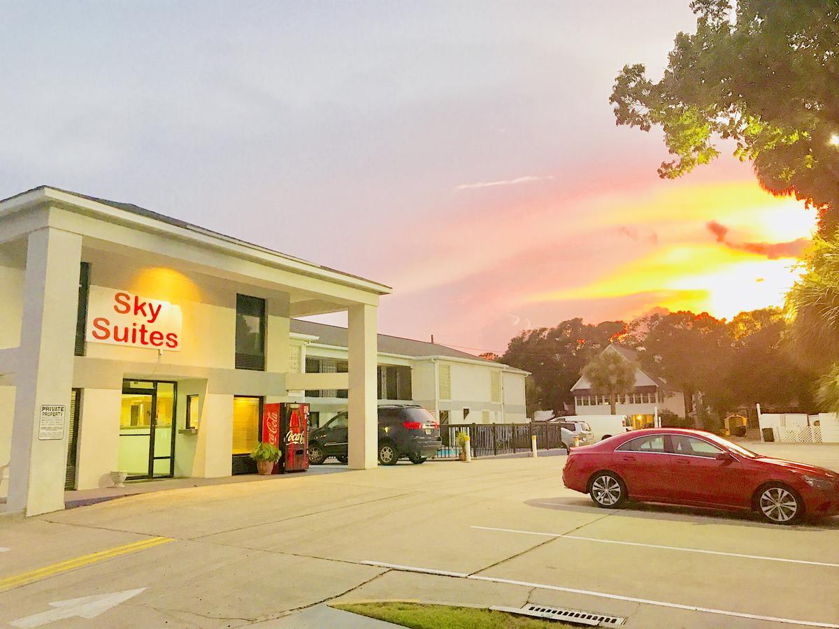 Sky Suites Pulau Tybee Luaran gambar