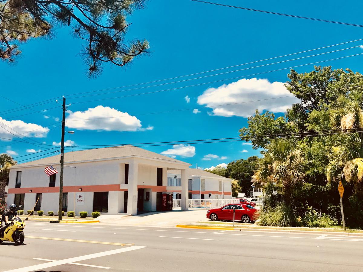 Sky Suites Pulau Tybee Luaran gambar